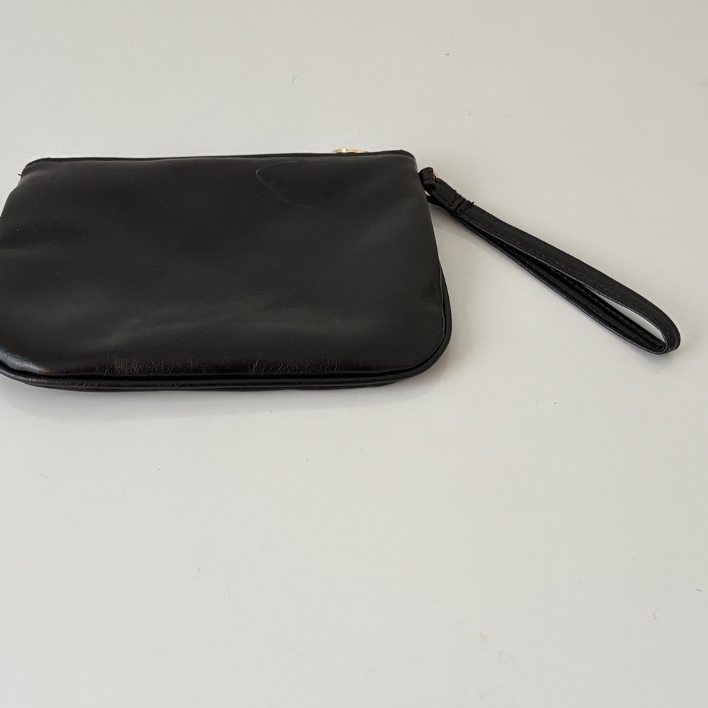 Black Vegan Wristlet NWOT